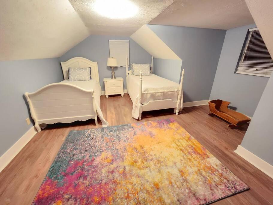Spacious Family Farmhouse Pikeville Exterior photo
